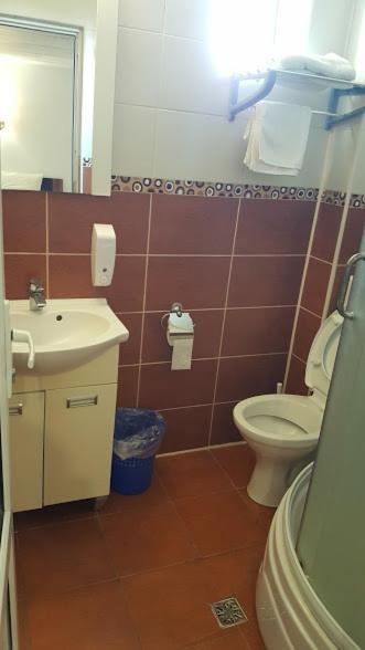 Hotel Viva Ploiesti Ngoại thất bức ảnh